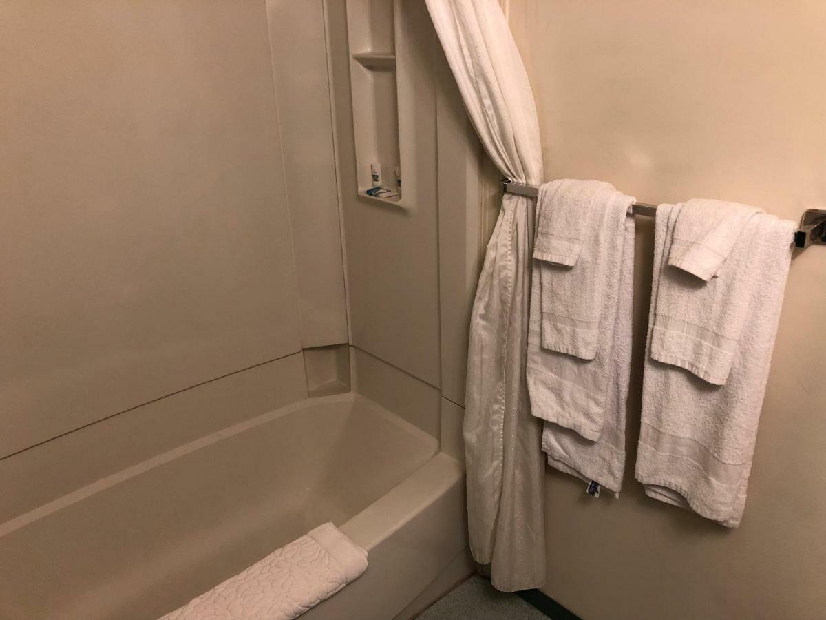 Westwind Motor Inn Drayton Valley Extérieur photo