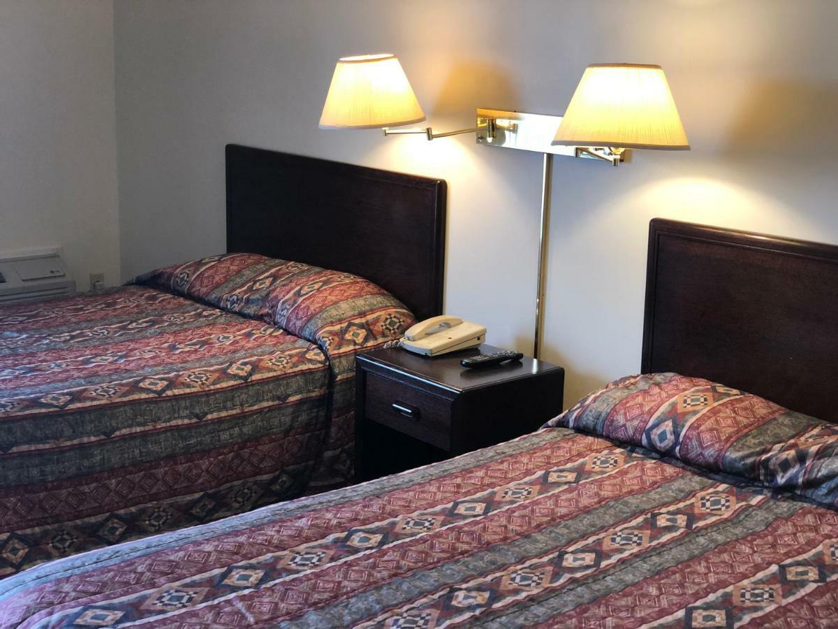 Westwind Motor Inn Drayton Valley Extérieur photo