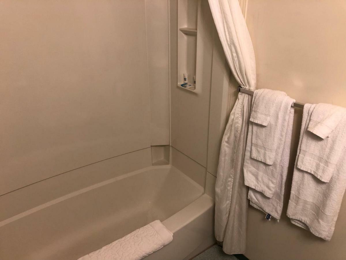 Westwind Motor Inn Drayton Valley Extérieur photo